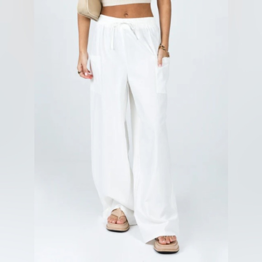 Princess Polly Brunie Pants – White – Size US 2 (NWT)